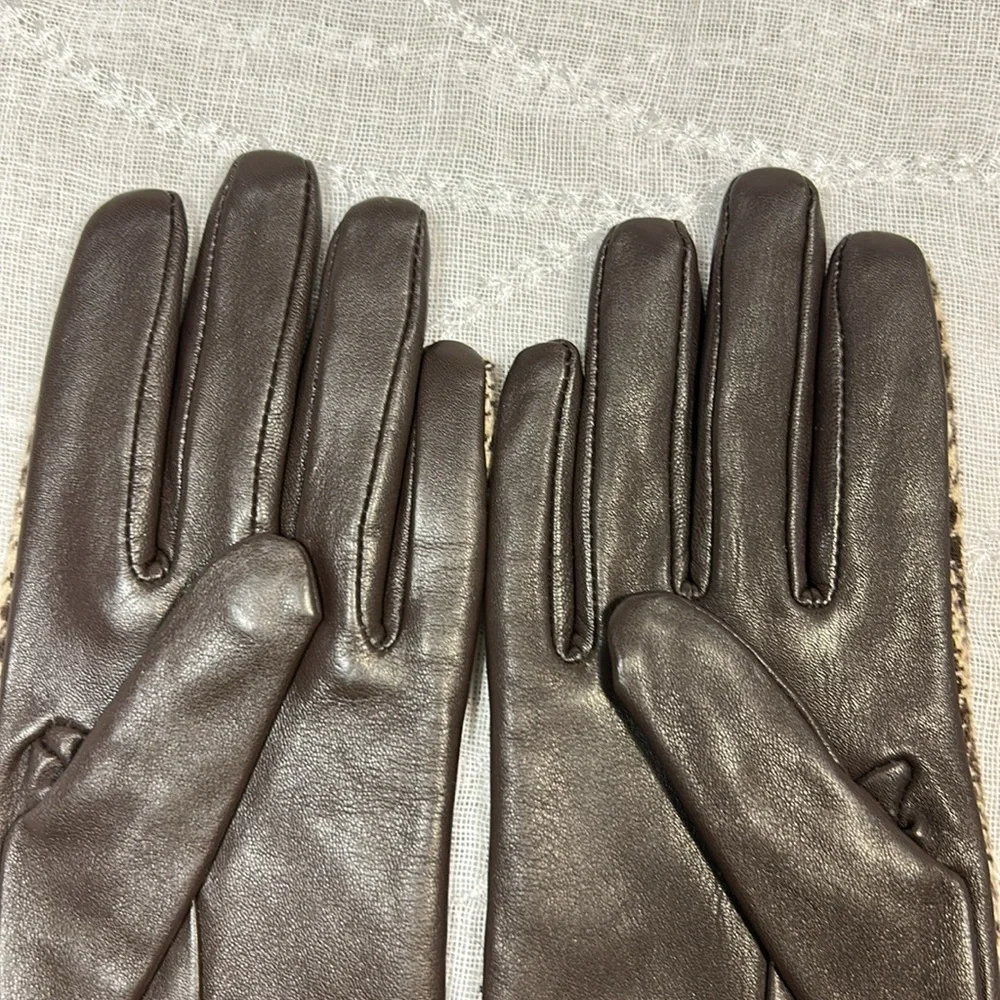 NWOT Merona sheep leather lined gloves